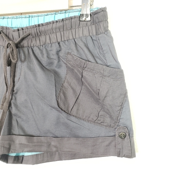 Old Navy gray cotton drawstring shorts - Picture 2 of 6